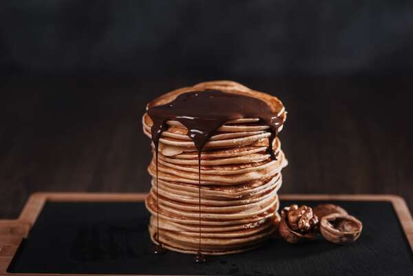 Prepará panqueques de chocolate para la merienda - Gastronomía - ABC Color