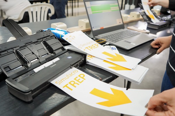 Pretender que vuelva el voto con papeletas es un despropósito, según el TSJE - ADN Digital