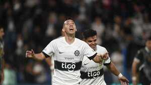 Olimpia golea a Libertad y alcanza la punta