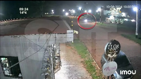 Captan el choque de unos motociclistas - SNT