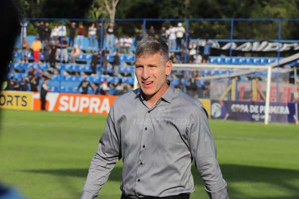 Versus / Palermo, muy feliz pero avisa: "Tenemos que ratificar partido a partido por qué estamos arriba"