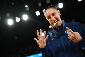 Diana Taurasi, sexto oro con EE.UU. en el básquetbol - Polideportivo - ABC Color