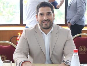 Retorno de Marito a la política: "la senaduría vitalicia es una opción" · Radio Monumental 1080 AM