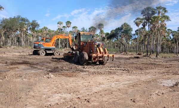 Prosiguen obras viales para mejorar conectividad de comunidades indígenas en el Chaco - .::Agencia IP::.