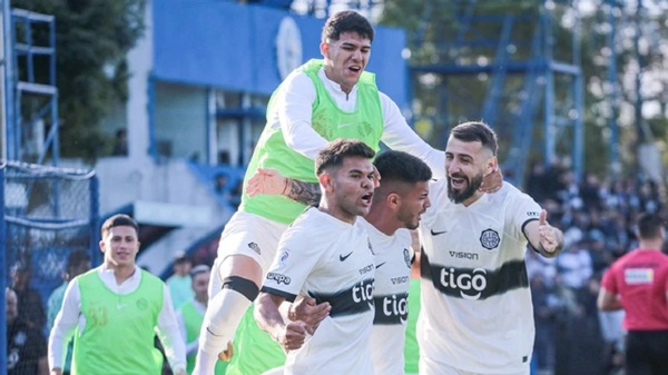 Olimpia recupera su mejor versión y destruye a Libertad - Noticias Paraguay