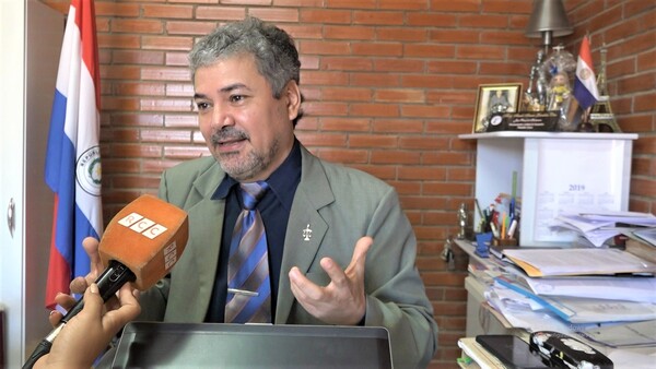 “Me besó en el cuello y me decía en el oído ‘dalena vamos a salir’”: Acusan al juez Amado Yuruihan por acoso sexual