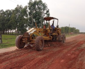 Mejoramiento de caminos rurales facilitan acceso a servicios esenciales a más de 3.000 pobladores de Misiones - .::Agencia IP::.