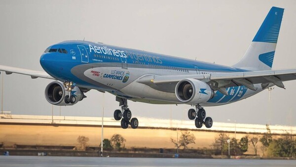 Pilotos harán paros intermitentes en Aerolíneas Argentinas