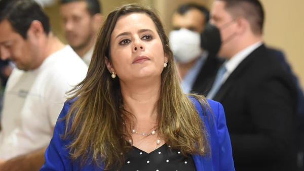 Kattya González no descarta aliarse a disidencia colorada, tras la vuelta de Mario Abdo a la política - OviedoPress