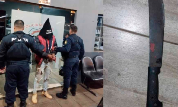 Hijo reventó a su propia mamá con un machete - Noticiero Paraguay