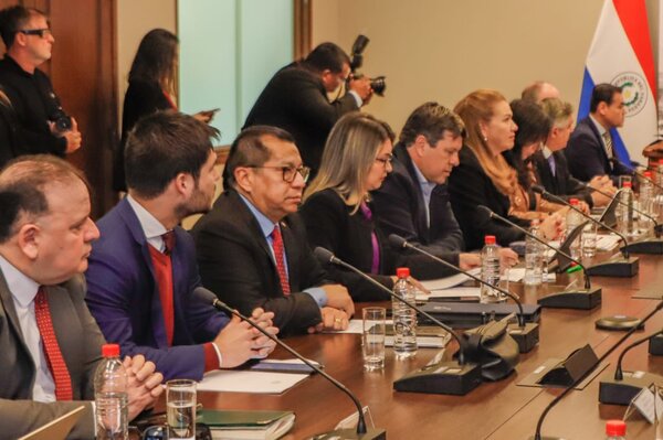 Simplificación y digitalización de trámites favorecieron al desarrollo industrial en el último año - .::Agencia IP::.