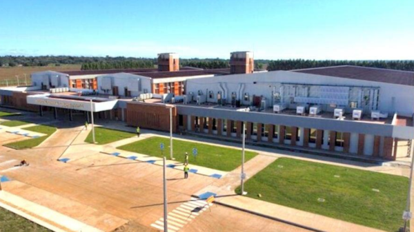 Últimos detalles en la construcción del Hospital de Coronel Oviedo - Portal Digital Cáritas Universidad Católica