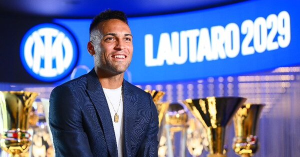 Lautaro Martínez seguirá ligado al Inter de Milán por cinco temporadas más