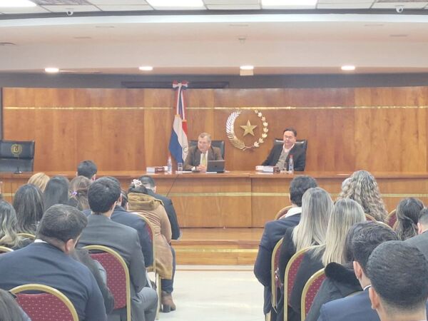 Ministro Jiménez Rolón desarrolló el Módulo IX del Diplomado en Derecho Civil y Comercial
