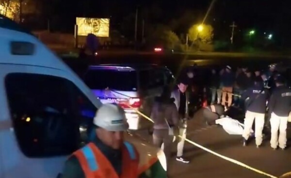 Mujer muere atropellada cuando intentó cruzar la Ruta PY02