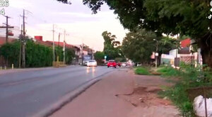 Motociclista murió al caer a una canaleta - SNT