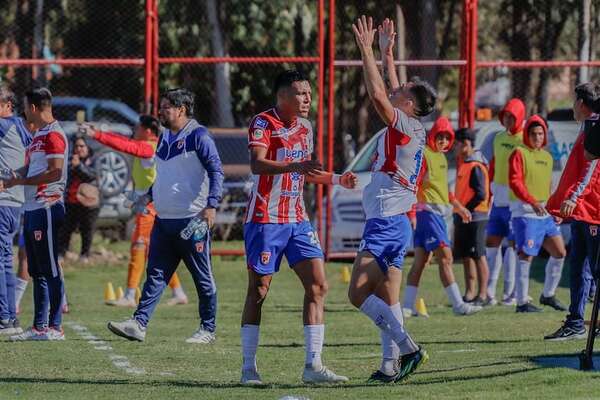 Intermedia: El “Potro” continúa al galope - Fútbol de Ascenso de Paraguay - ABC Color
