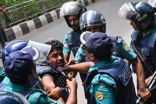 Bangladés: presentan cargos contra Hasina y colaboradores por violencia en protestas - Mundo - ABC Color