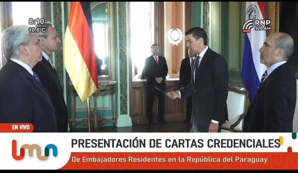 Presidente recibió cartas credenciales de nuevos embajadores - .::Agencia IP::.