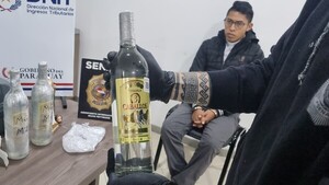 Cae supuesto diácono mexicano con drogas sintéticas en el equipaje
