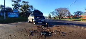 Docente queda herida en aparatoso accidente sobre ruta PY01 en San Juan del Paraná