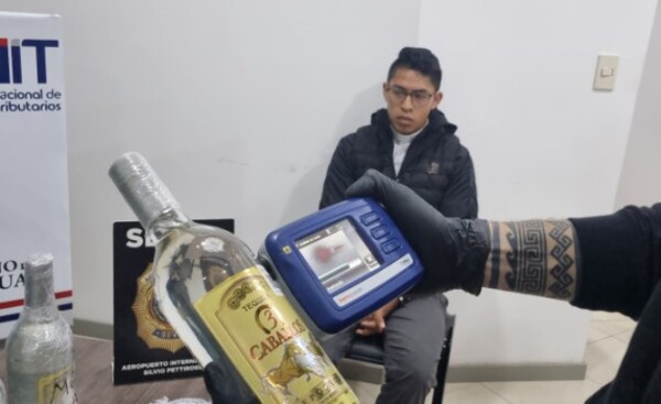 Mexicano que pretendía ingresar al país con drogas dijo ser diácono
