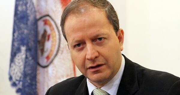 La Nación / Primer anillo de Peña niega que salida de Lea Giménez obedezca a presiones políticas