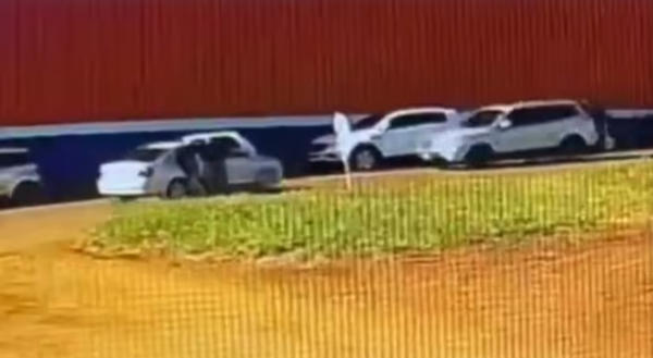 Polis “truchos” pelaron estación de servicios en Alto Paraná