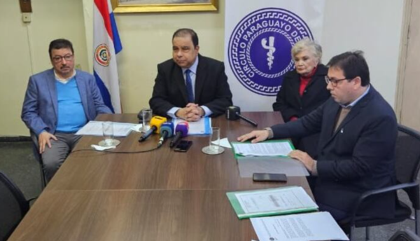 Médicos solicitan fiscalizar fondos debido a irregularidades