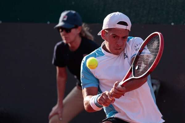 Argentino Báez avanza en Cincinnatti, el chileno Tabilo eliminado - Tenis - ABC Color
