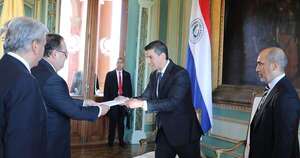 Diario HOY | Embajadores de Alemania, Ecuador y Chile, presentan sus cartas credenciales a Peña