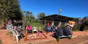 Jesús: vuelven a manifestarse tras levantamiento de medidas cautelares impuestas al intendente  - Política - ABC Color