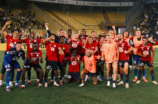 Versus / Lille elimina al Fenerbahçe de Mourinho en fase previa de Champions League