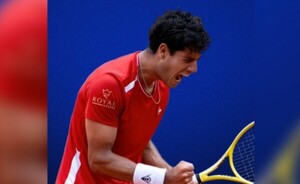 Dani Vallejo triunfa de entrada en torneo internacional