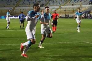 Racing vence a Huachipato y se acomoda mejor para definir el pase a cuartos  - Fútbol Internacional - ABC Color