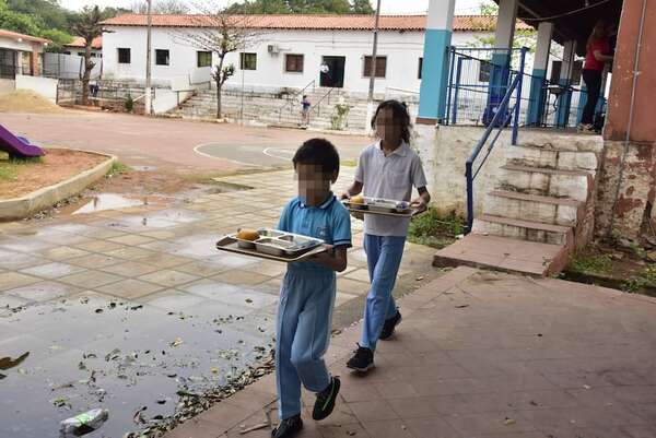 Hambre Cero: Ministro de Educación compara almuerzo escolar paraguayo con el de Japón - Nacionales - ABC Color