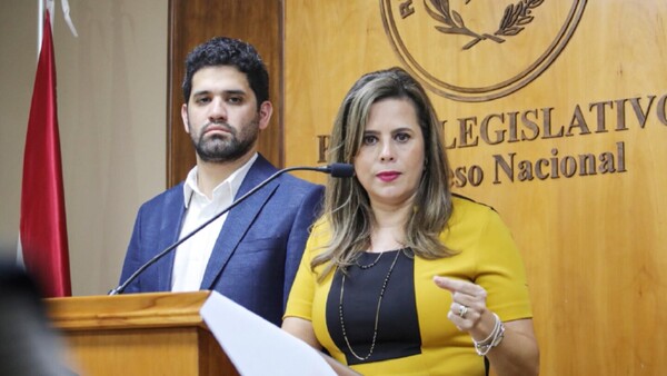Acción de Kattya González entró en su última etapa para sentencia
