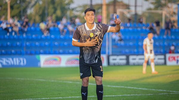 La Serie A podría ser el destino de Lezcano