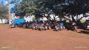 HURTARON TRES MOTOCICLETAS DE UN PREDIO EN ENCARNACIÓN  - Itapúa Noticias
