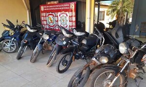 Recuperaron 12 motocicletas hurtadas y aprehendieron a 3 personas en Coronel Oviedo – Prensa 5