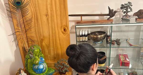 Diario HOY | Intervienen santuario en Mbatoví que ofrecía ayahuasca: clientes sufrieron psicosis