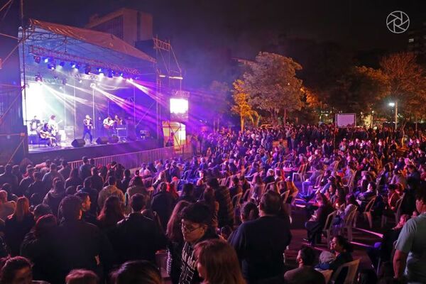 En la víspera del feriado, invitan a la gran serenata a la ciudad de Asunción - Unicanal