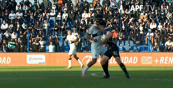 Versus / El veredicto de la Dirección de Árbitros sobre las polémicas en el clásico blanco y negro