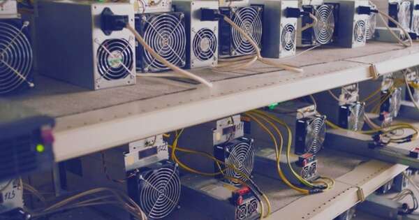 Diario HOY | Roban mineradoras de criptomonedas en Minga Guazú: encargado del depósito “se borró”