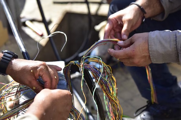 Desvinculan a funcionarios de COPACO por robo de cables - ADN Digital