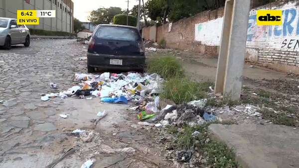 La otra cara de Asunción: basura sigue acumulándose en vertedero clandestino - ABC Noticias - ABC Color