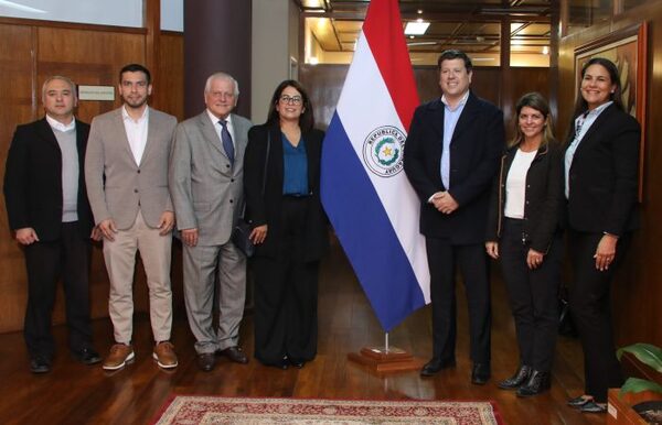 Destacan que industria farmacéutica de Chipre busca expandirse en Paraguay - .::Agencia IP::.