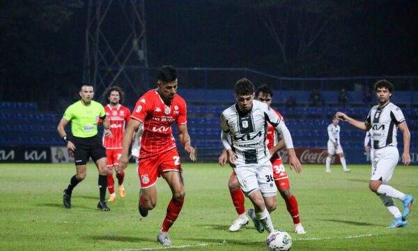 ¿La Primera División del fútbol paraguayo no tendrá descendidos este año?