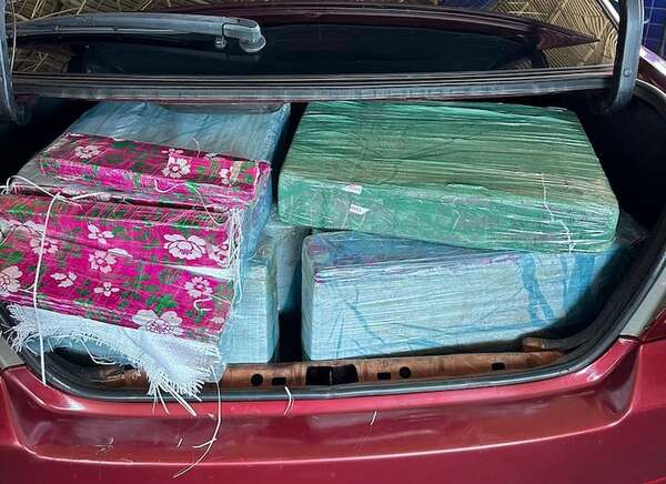Detienen a paraguaya con 317 kilos de marihuana prensada - ABC en el Este - ABC Color