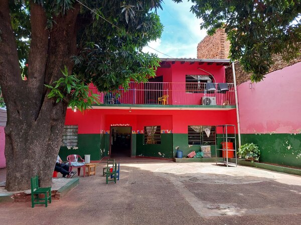 Critican doble licitación para construcción de Mitã Róga » San Lorenzo PY